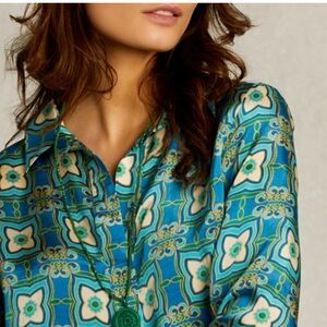 River Woods Women’s Shirt, size 34 NWOT